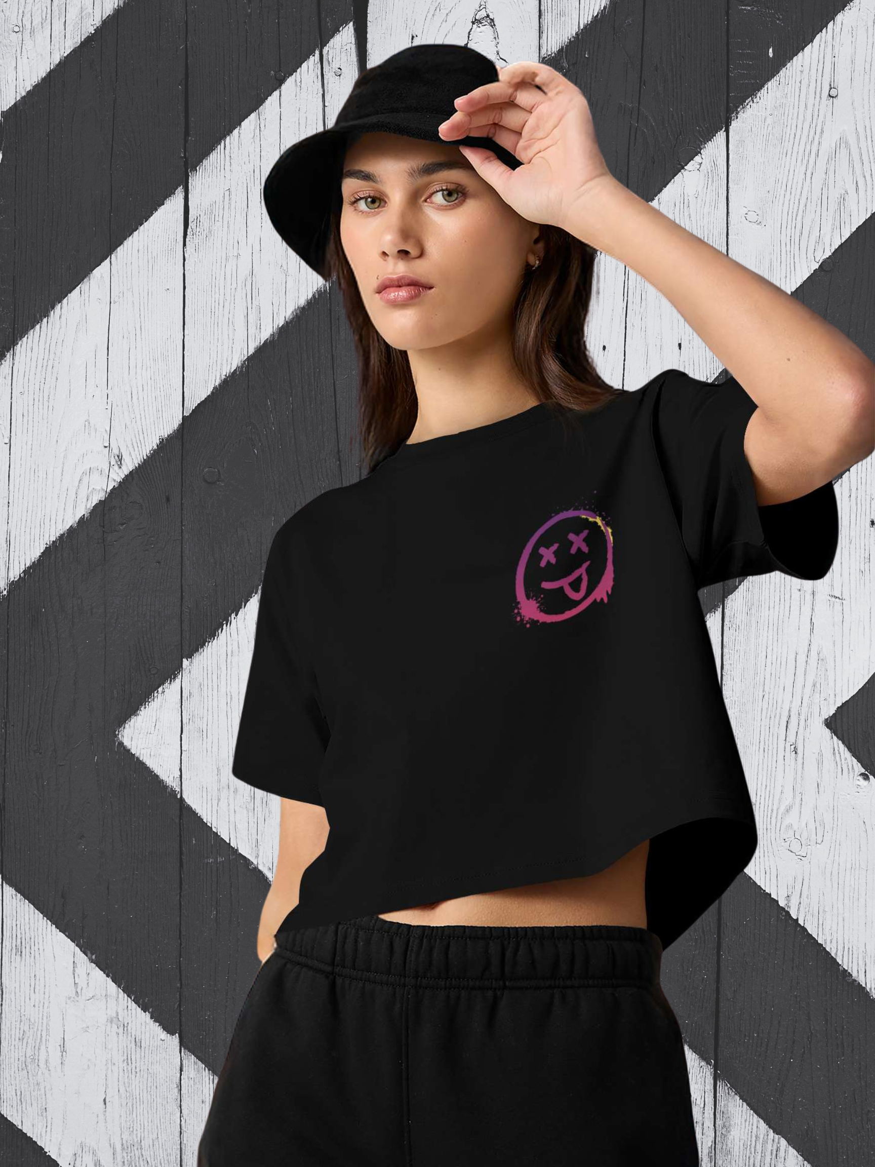 Trippy Smile Street Crop Tee